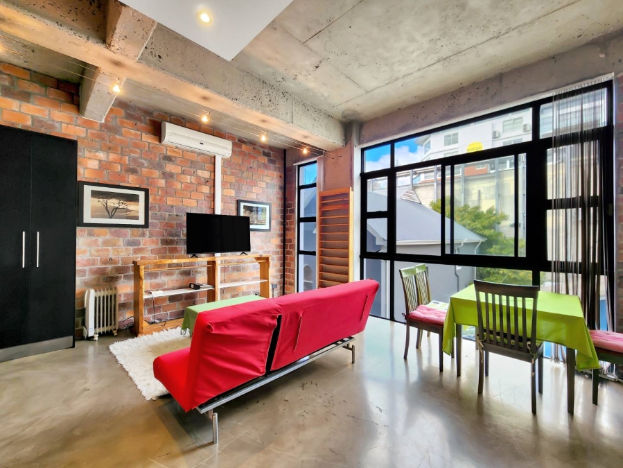 1 Bedroom Property for Sale in Cape Town City Centre Western Cape
